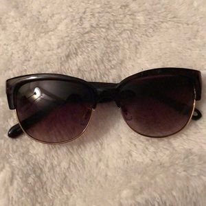 Fossil sunglasses